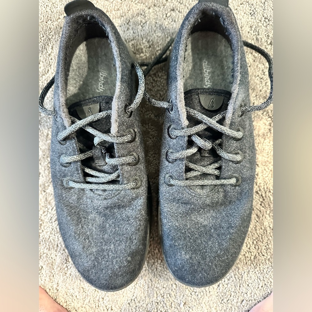 Men’s black all birds, casual shoes. Size 11.